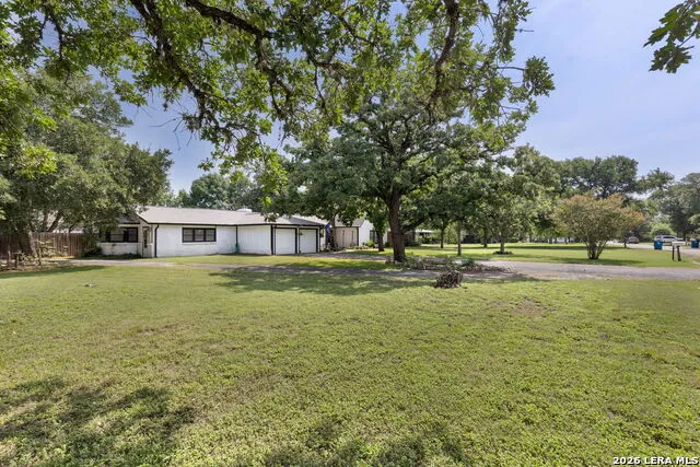 131 ELM WAY Kerrville, TX 78028