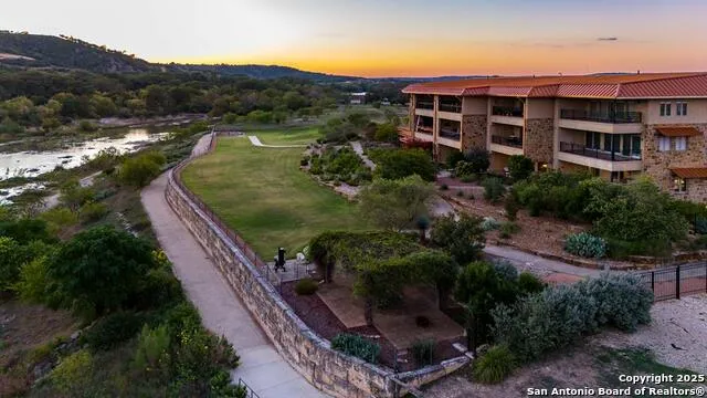 521 Guadalupe Street #1101 Kerrville, TX 78028