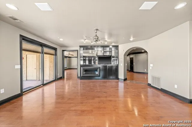 521 Guadalupe Street #1101 Kerrville, TX 78028