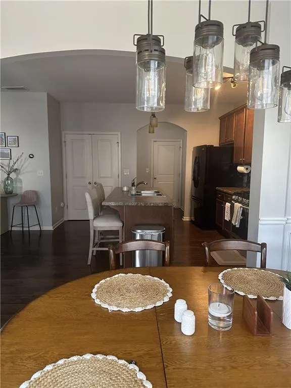 236 Highland Village Lane Woodstock, GA 30188