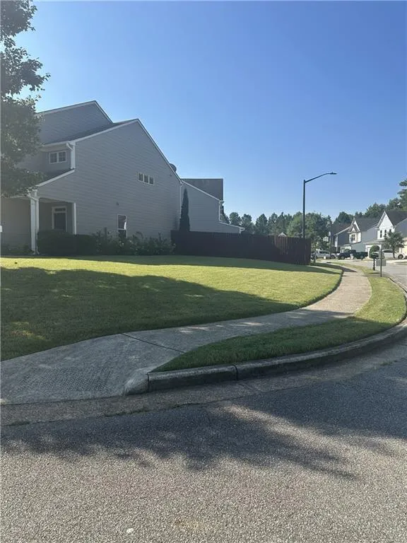 236 Highland Village Lane Woodstock, GA 30188