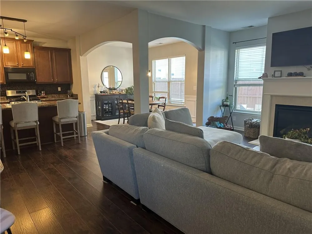 236 Highland Village Lane Woodstock, GA 30188