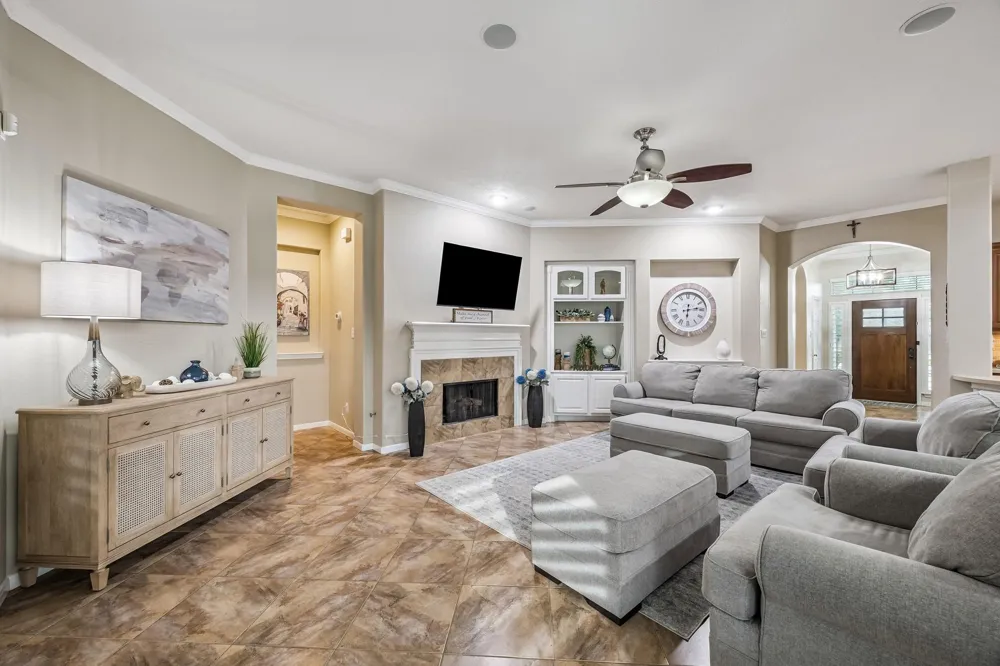 4330 Countrycrossing Drive Spring, TX 77388