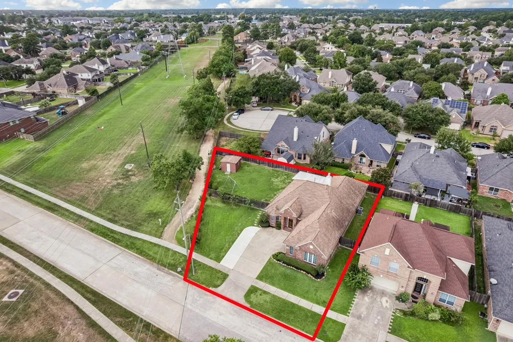 4330 Countrycrossing Drive Spring, TX 77388