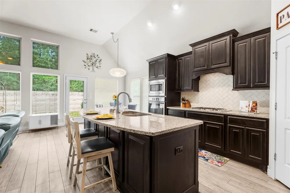 27938 Emory Cove Drive Spring, TX 77386