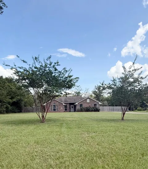 9638 Woodview Drive