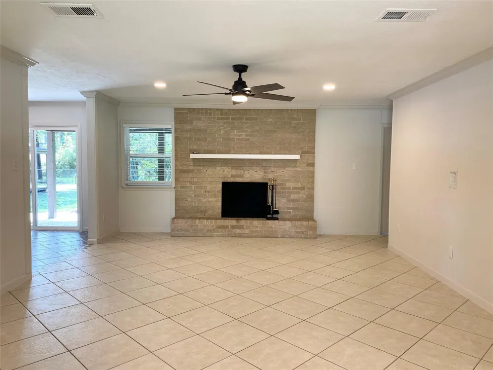26411 Maplewood Drive Spring, TX 77386