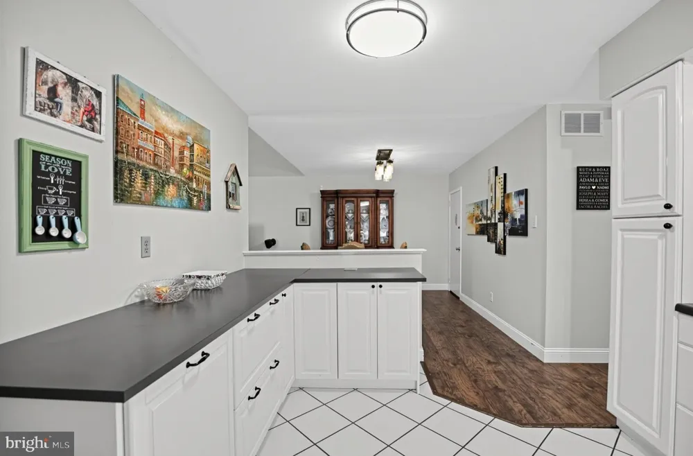 131 JACQUELINE AVENUE Delran, NJ 08075