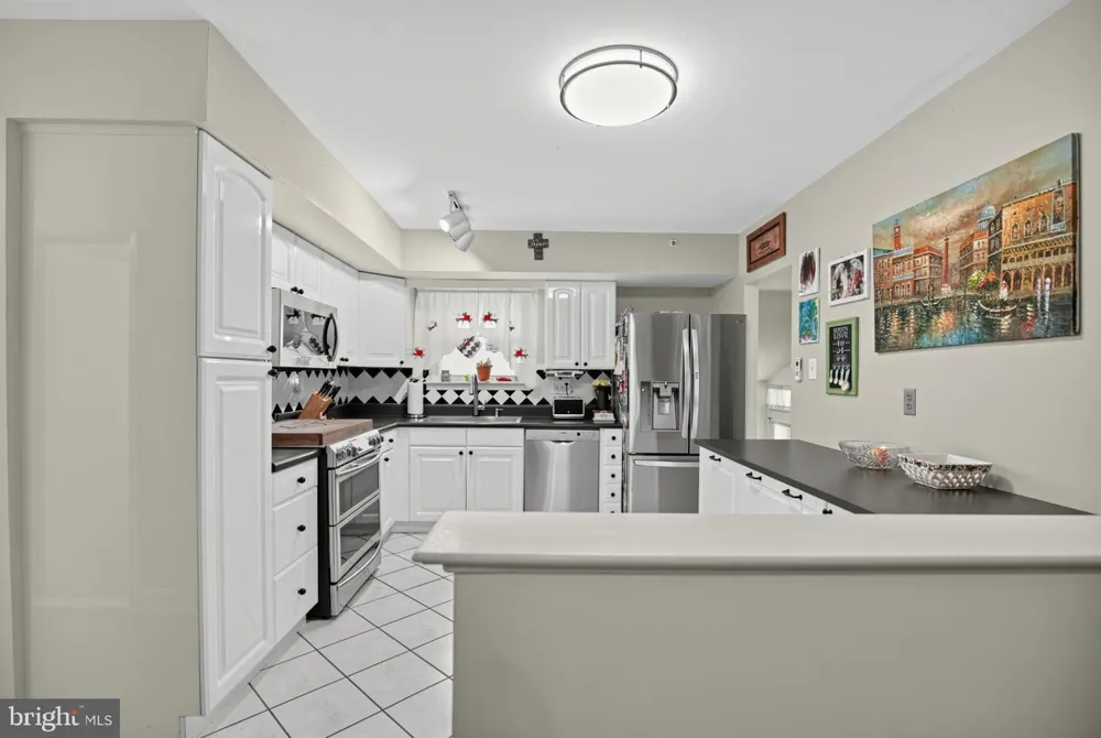 131 JACQUELINE AVENUE Delran, NJ 08075