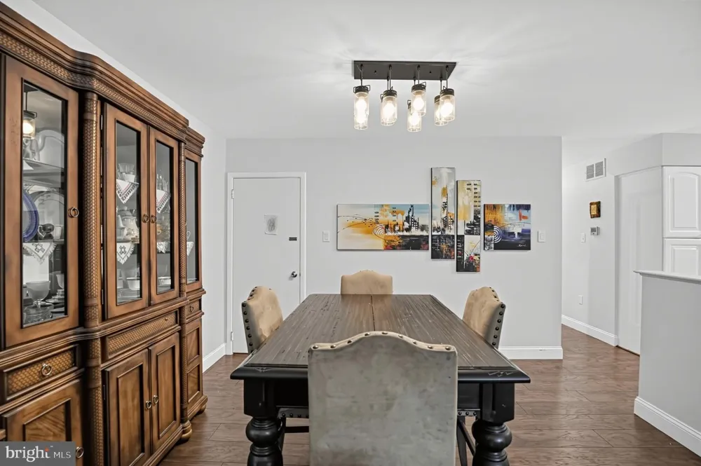 131 JACQUELINE AVENUE Delran, NJ 08075