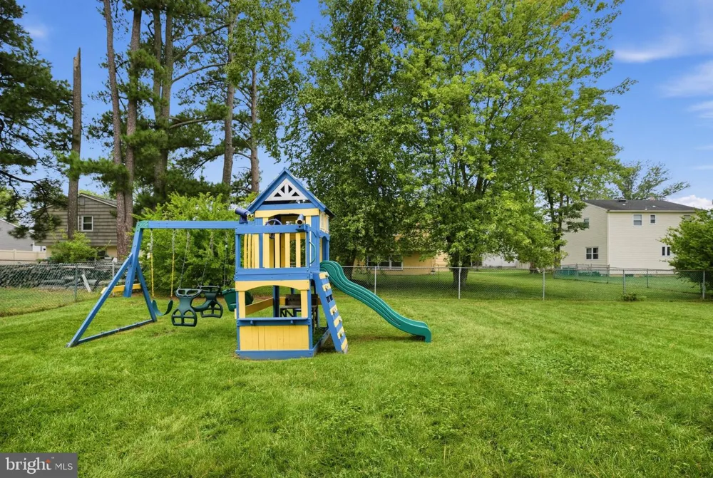 131 JACQUELINE AVENUE Delran, NJ 08075
