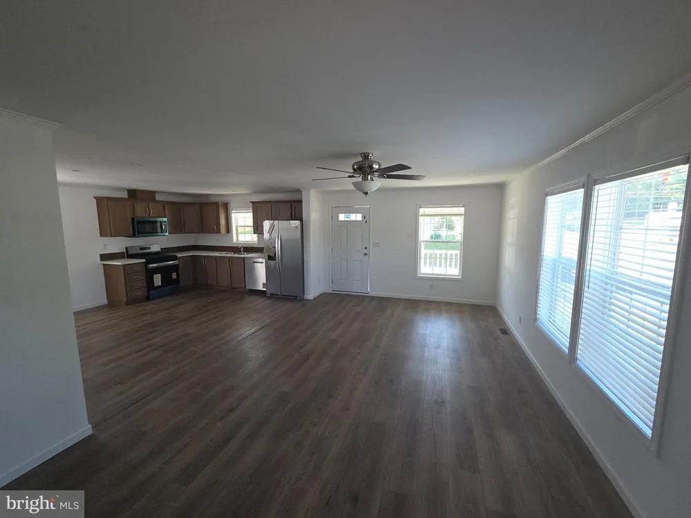 102 E CIRCLE DRIVE Doylestown, PA 18901
