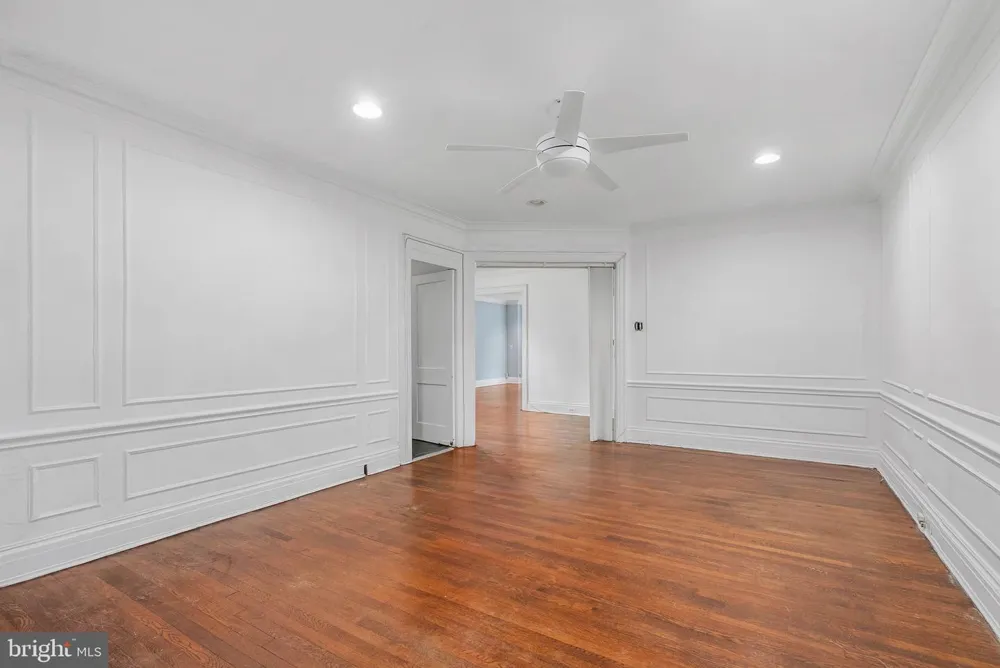 351 S 47TH STREET #B210 Philadelphia, PA 19143