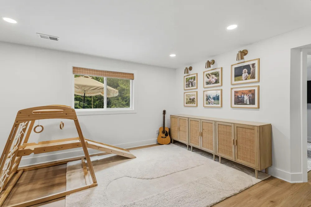 2523 Vanhorn Court Allegan, MI 49010