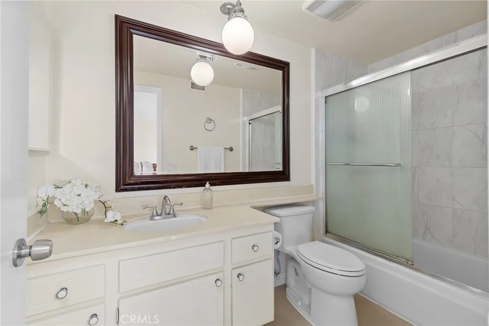 6053 Lawrence Cypress, CA 90630