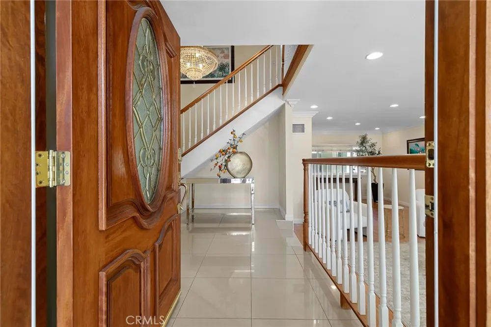 6053 Lawrence Cypress, CA 90630