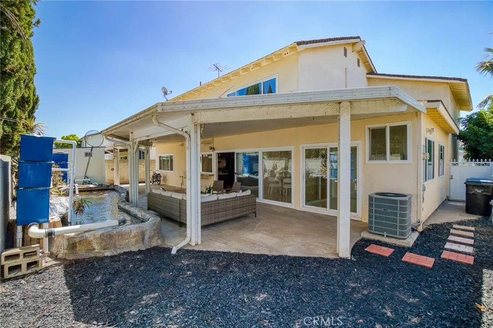 6053 Lawrence Cypress, CA 90630