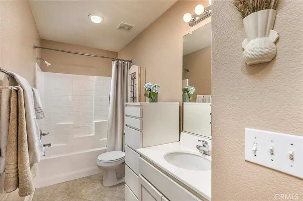 31798 Biagio Way Winchester, CA 92596