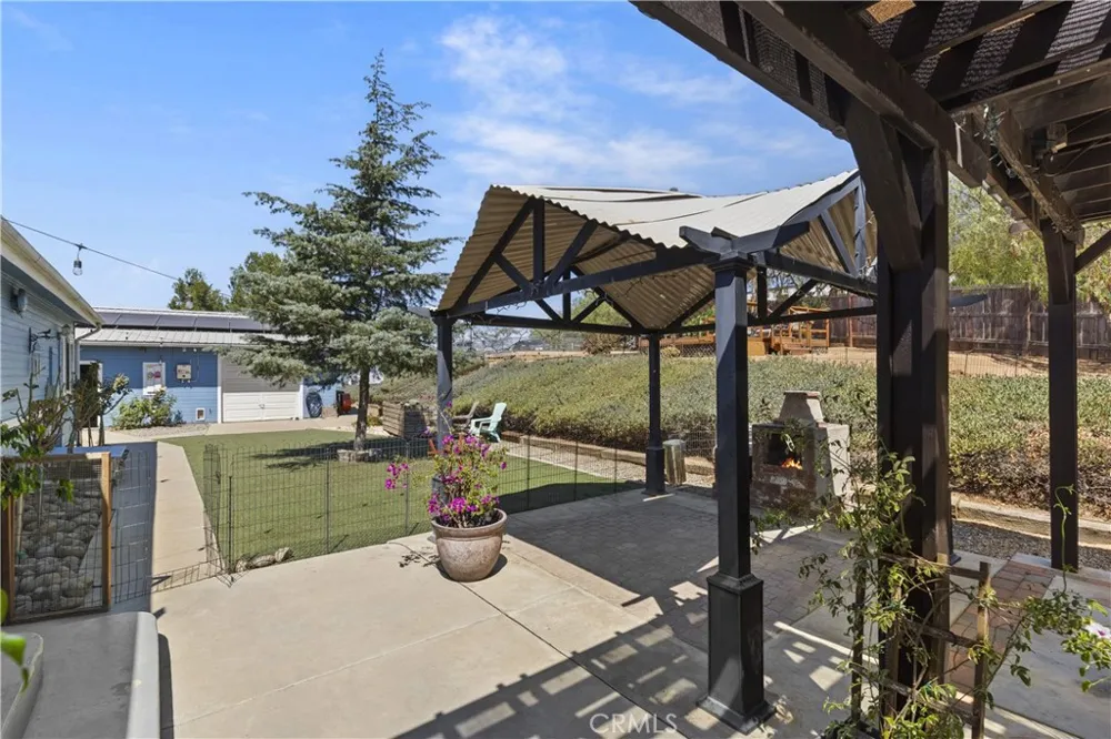 9914 W Lilac Road Escondido, CA 92026
