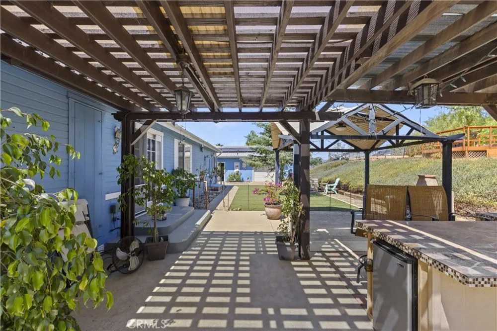 9914 W Lilac Road Escondido, CA 92026