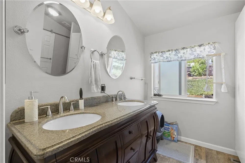 9914 W Lilac Road Escondido, CA 92026