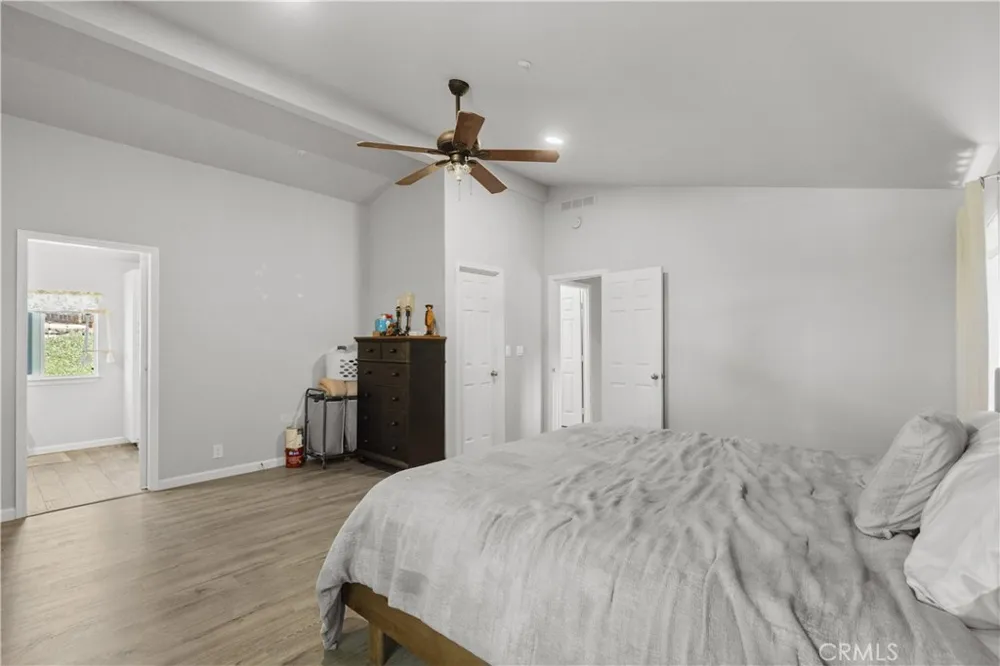 9914 W Lilac Road Escondido, CA 92026