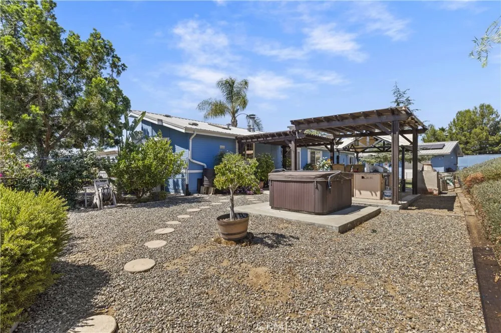 9914 W Lilac Road Escondido, CA 92026