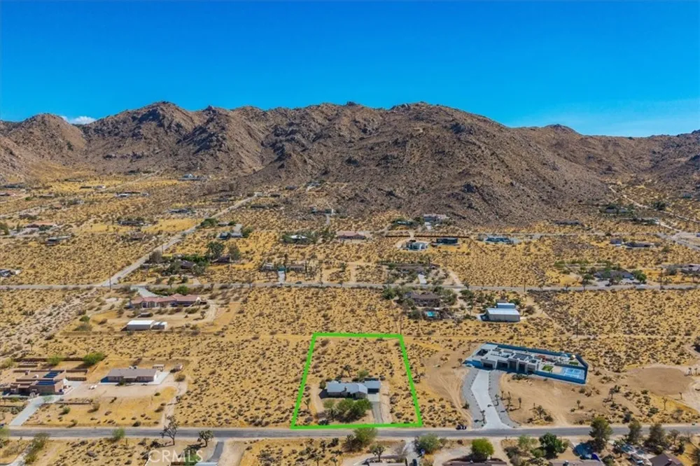 60313 Pueblo Trail Joshua Tree, CA 92252