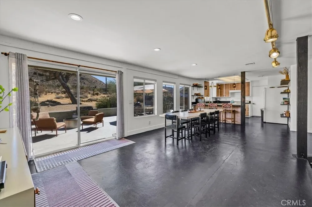 60313 Pueblo Trail Joshua Tree, CA 92252