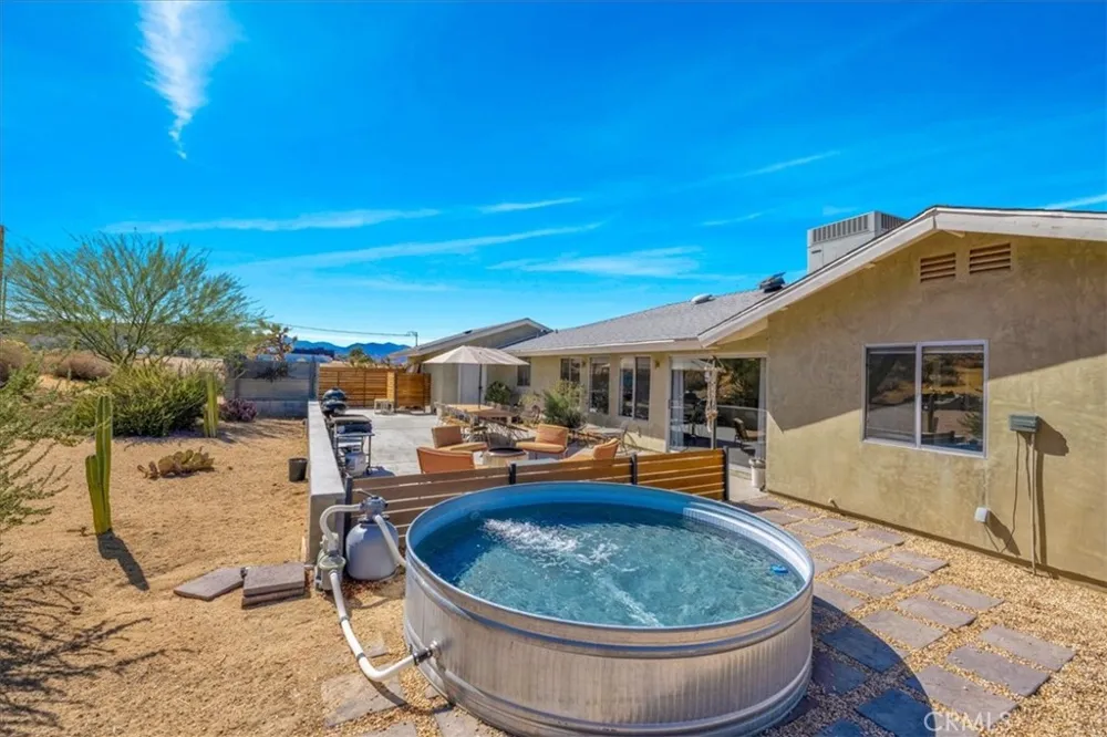 60313 Pueblo Trail Joshua Tree, CA 92252