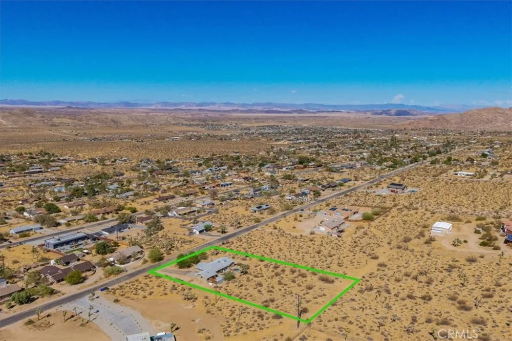 60313 Pueblo Trail Joshua Tree, CA 92252