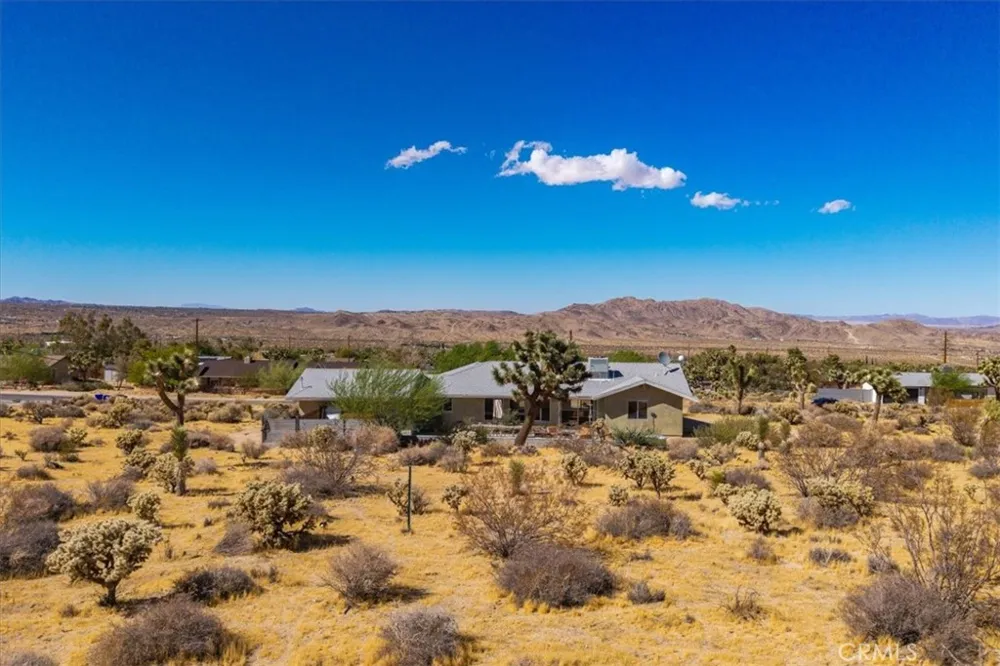60313 Pueblo Trail Joshua Tree, CA 92252
