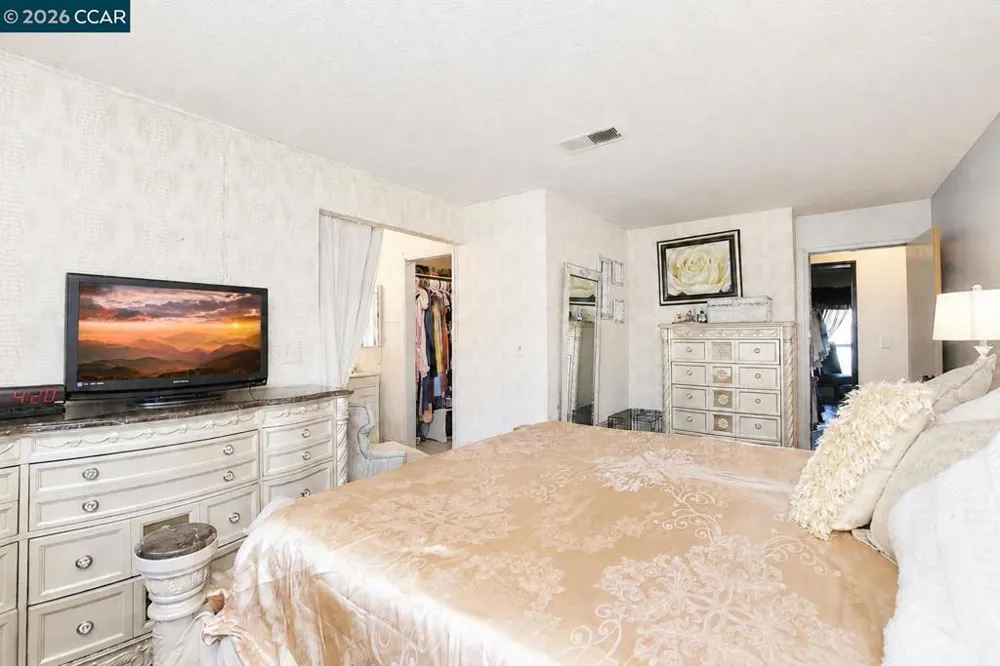 1904 Calaveras Dr Bay Point, CA 94565