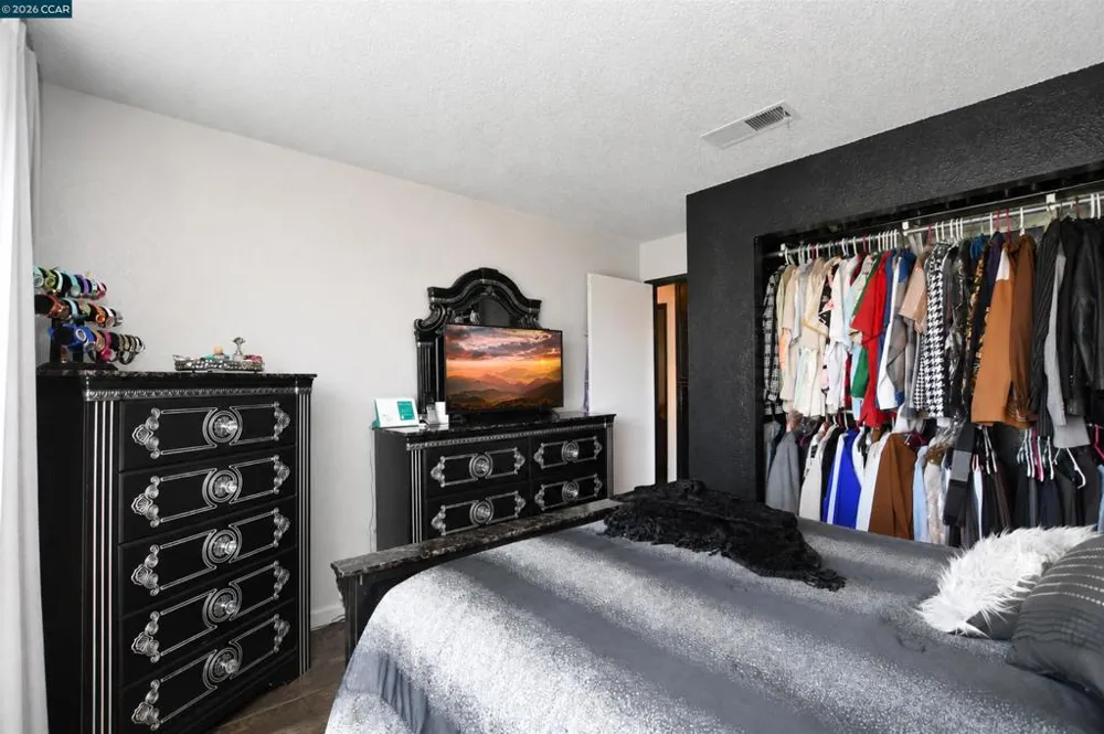 1904 Calaveras Dr Bay Point, CA 94565