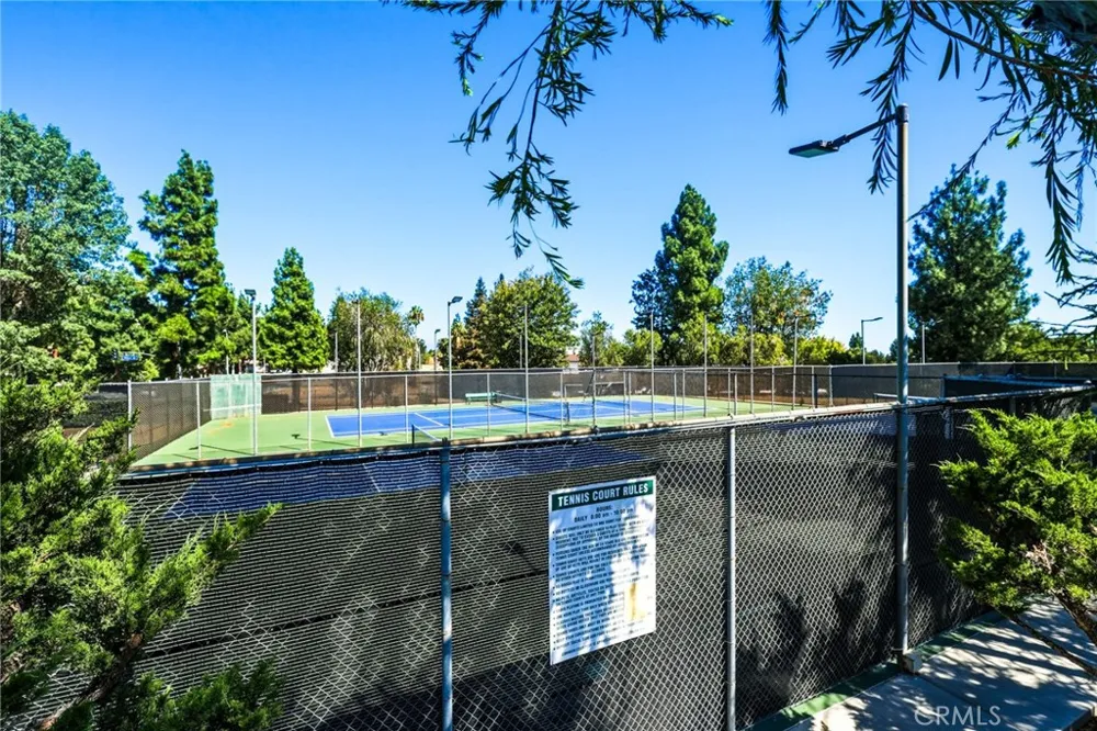 11257 Key West Avenue #3 Porter Ranch, CA 91326