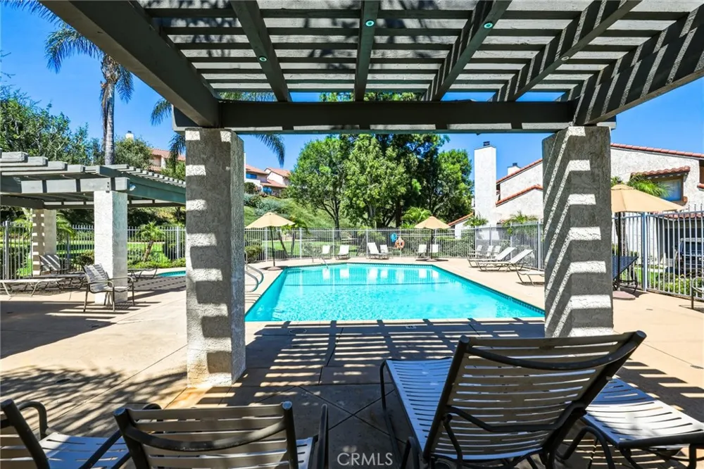 11257 Key West Avenue #3 Porter Ranch, CA 91326