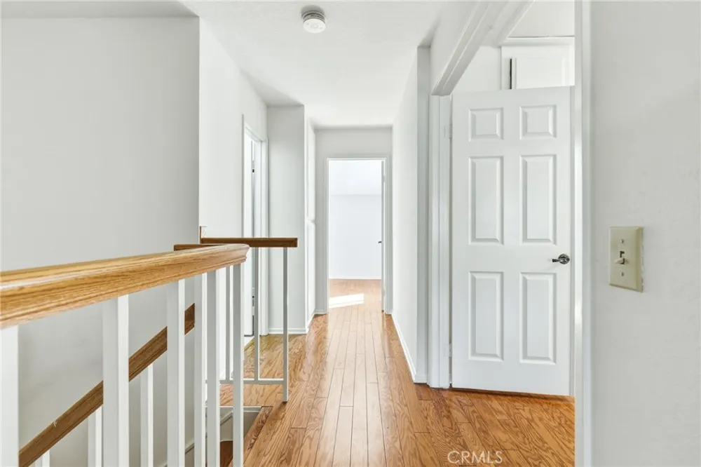 11257 Key West Avenue #3 Porter Ranch, CA 91326