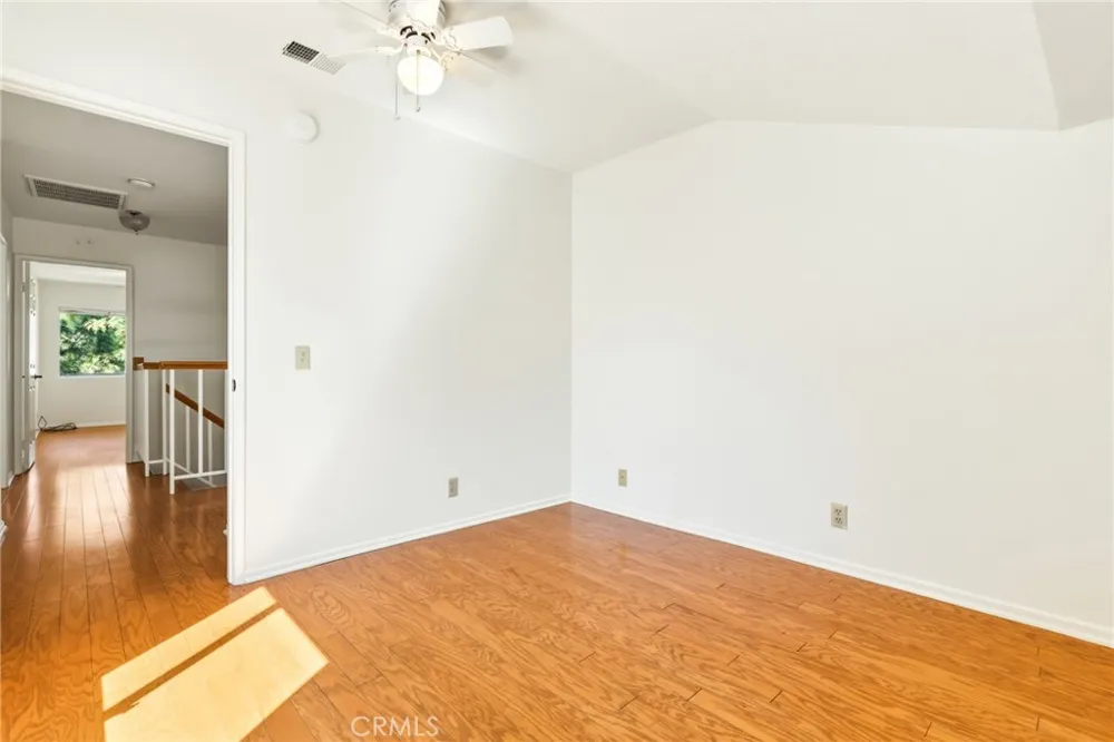 11257 Key West Avenue #3 Porter Ranch, CA 91326