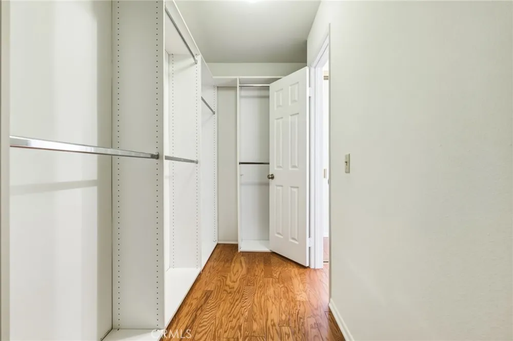 11257 Key West Avenue #3 Porter Ranch, CA 91326