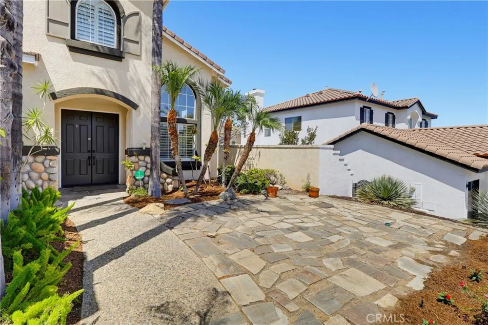 2664 Scenic Crest Lane Corona, CA 92881