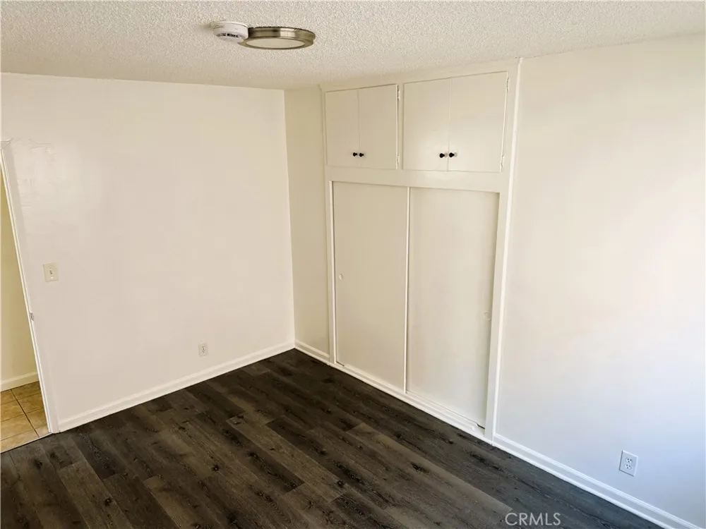 2672 S Redondo Boulevard #3 Los Angeles, CA 90016