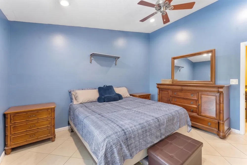 4321 CARAMBOLA CIRCLE #403-F Coconut Creek, FL 33066