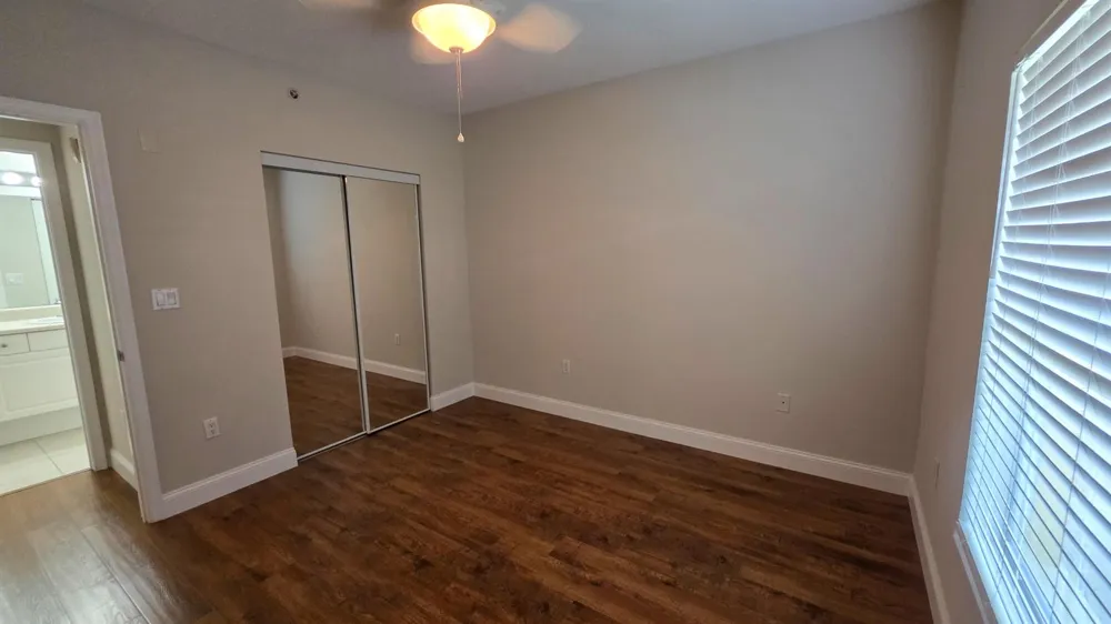 5090 FAIRWAYS CIRCLE #H105 Vero Beach, FL 32967