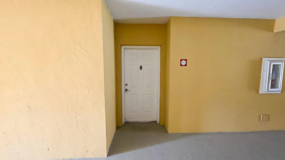 5090 FAIRWAYS CIRCLE #H105 Vero Beach, FL 32967