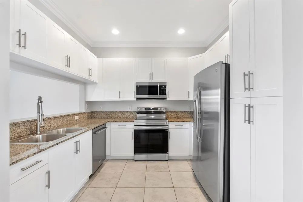 3505 LAKESIDE DRIVE Davie, FL 33328