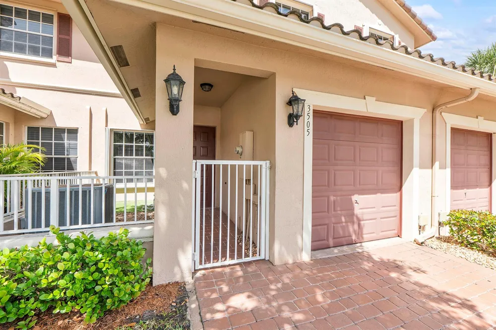 3505 LAKESIDE DRIVE Davie, FL 33328