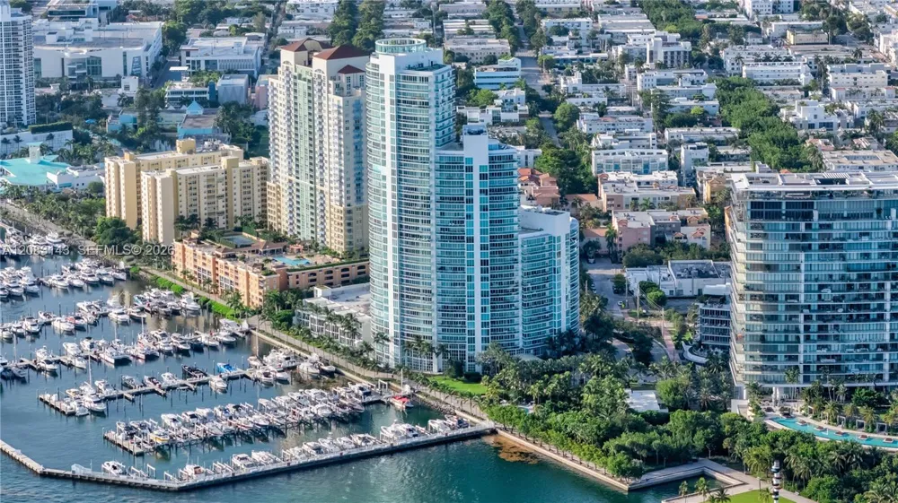 1000 S Pointe Dr #2202 Miami Beach, FL 33139