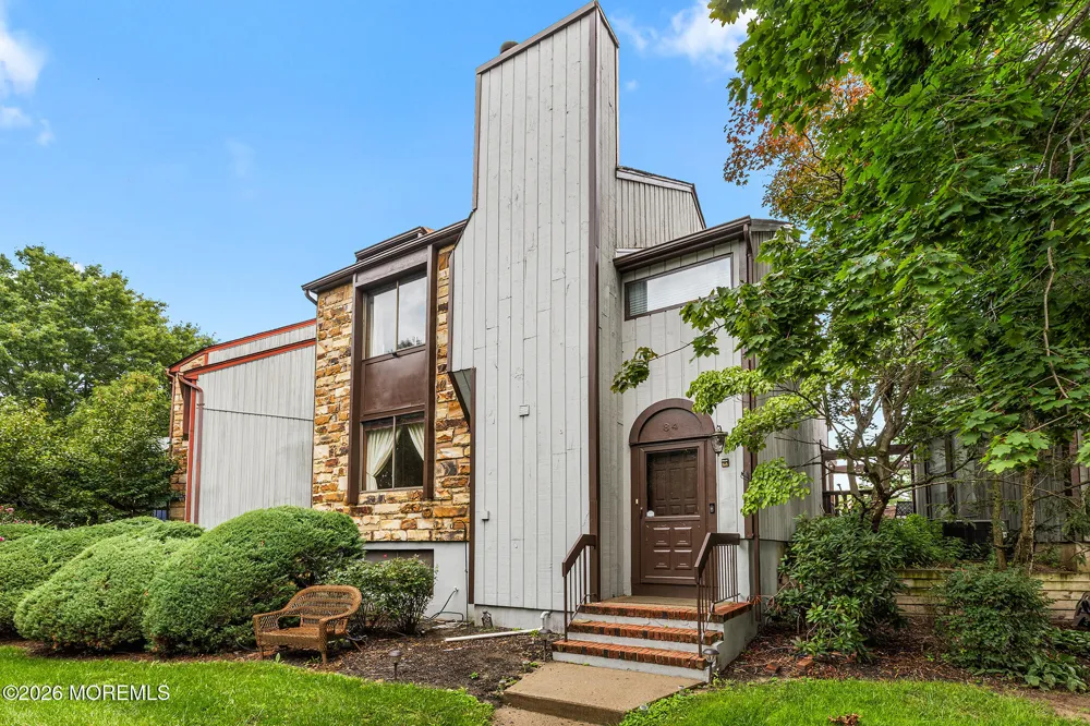 84 Diamond Lane Old Bridge, NJ 08857
