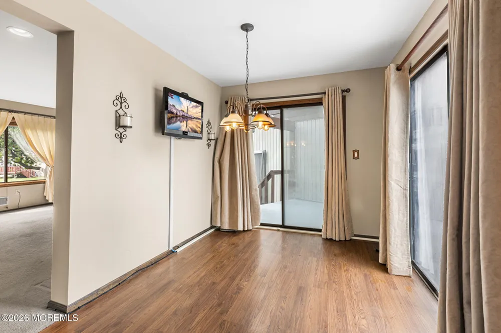 84 Diamond Lane Old Bridge, NJ 08857