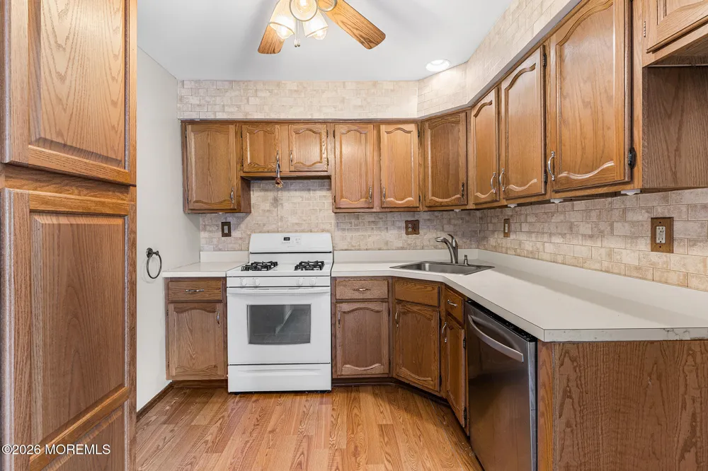 84 Diamond Lane Old Bridge, NJ 08857